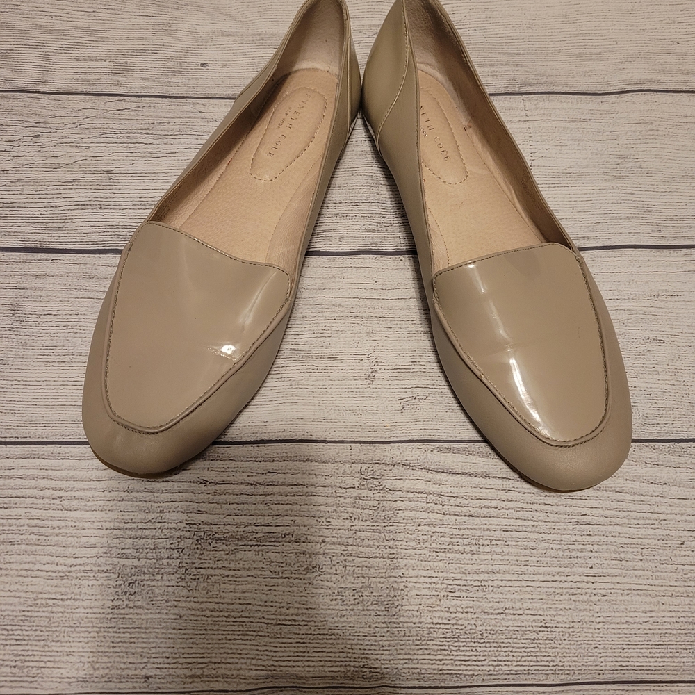 Kenneth Cole Beige Women's Loafers